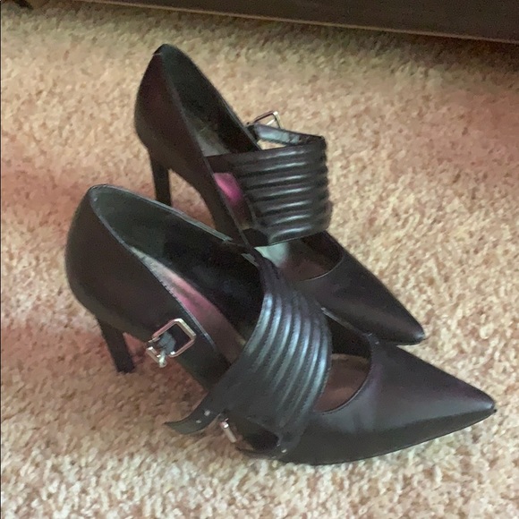 Strapped Black BCBG Black Stiletto - Picture 1 of 3